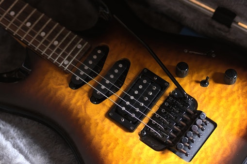 Select the Right Bridge: Tremolo for Flexibility or Fixed for Stability