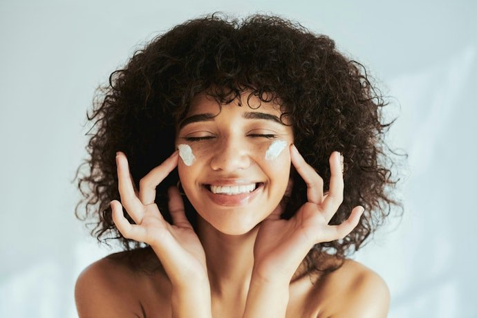 Consider the Formula and Texture Based on Your Skin Type