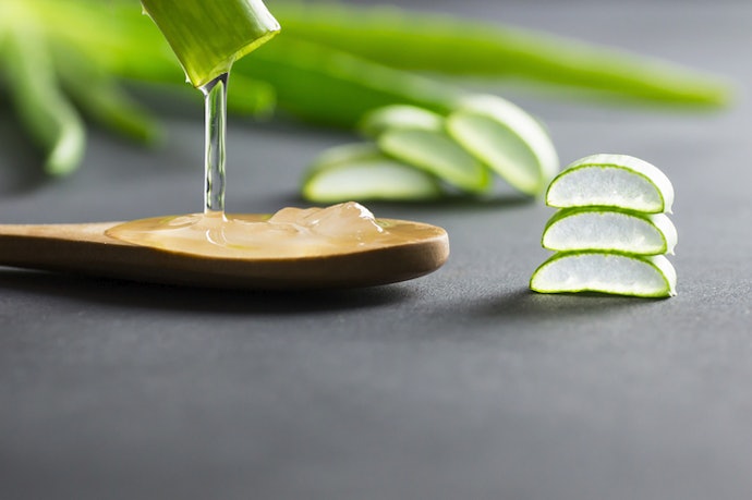Look for a Gel With Ingredients Like Aloe Vera to Keep Hair Hydrated