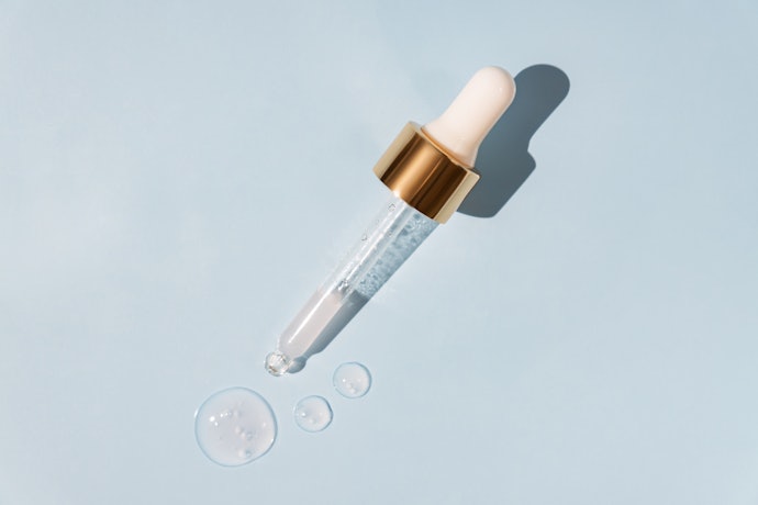 Choose a Dropper Applicator for Clean Application