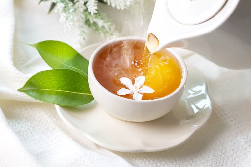 Green Tea and Plant Extracts Prevent Split Ends