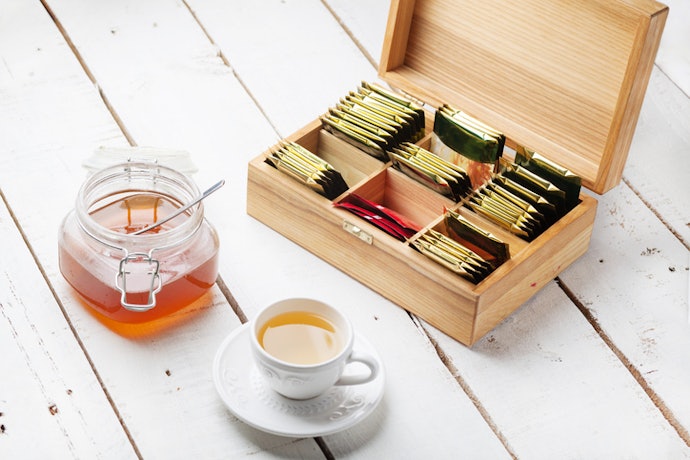 Avoid Products With Unrealistic Claims or No Transparent Labeling