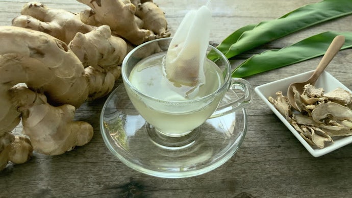Loose Tea or Concentrates: If You Prefer Traditional Brews at Home