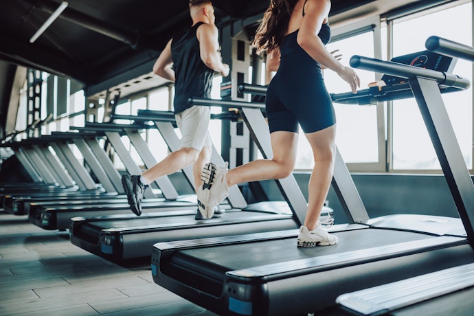At Least 60 × 20 Inches: Better for Running and Taller Users