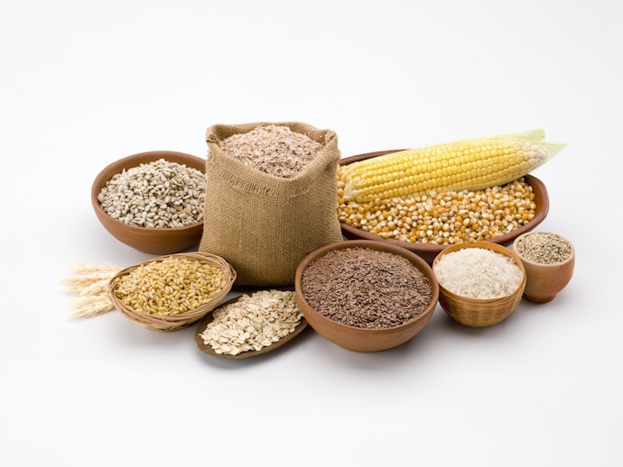 Biodegradable Litter Like Wheat, Paper, and Pine Pellets: Eco-Friendly and Low Dust