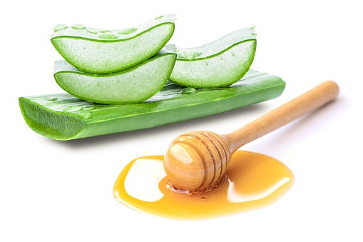 Honey, Aloe vera, and Other Moisturizing Ingredients for Dry Skin