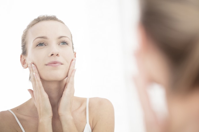 Reduce Sebum With Niacinamide, Hyaluronic Acid, and Propylene Glycol