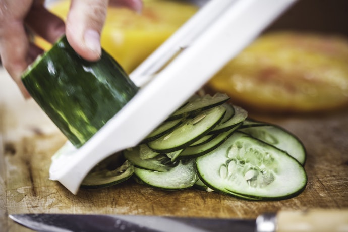 Get a Manual Slicer That Is Compact and Affordable