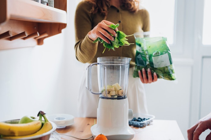 For Solo or Occasional Use: Choose a Small Bowl (100–300 mL)