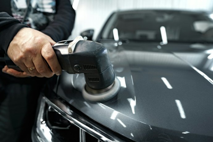 Go for an All-in-One Polish to Remove Oxidation and Old Wax