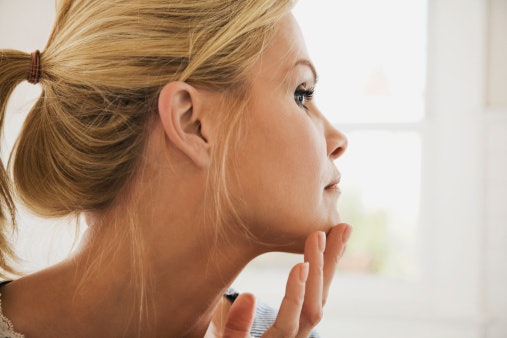 AHAs Remove Dead Skin Cells and Have Anti-Aging Properties