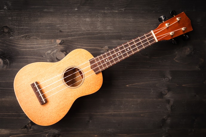 Dynamic and Aggressive Sound With Spruce Wood