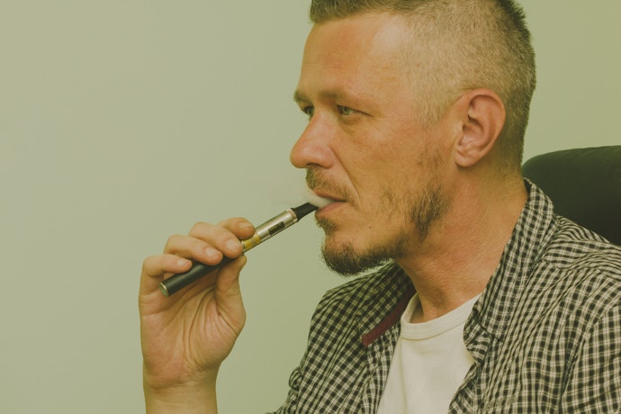 Want to Keep It Low-Key? Vape Pens Make Smoking Discreet