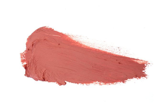 Medium to Morena Skin – Go for Mauves, Warm Corals, and Rosy Tones