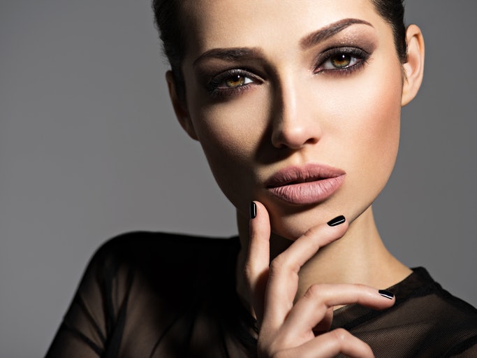 Nude Lipstick Accentuates Other Parts of Your Face and Is Great for Everyday Makeup