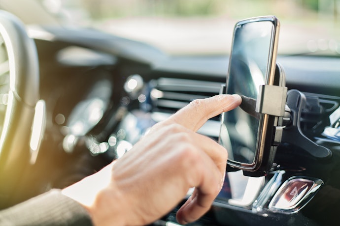 Clamp Holders Have a Tighter Grip on Your Phone