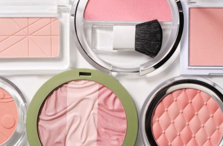 Oily or Combination Skin: Powder Blush to Control Shine or a Gel Brush for a Sheer Flush