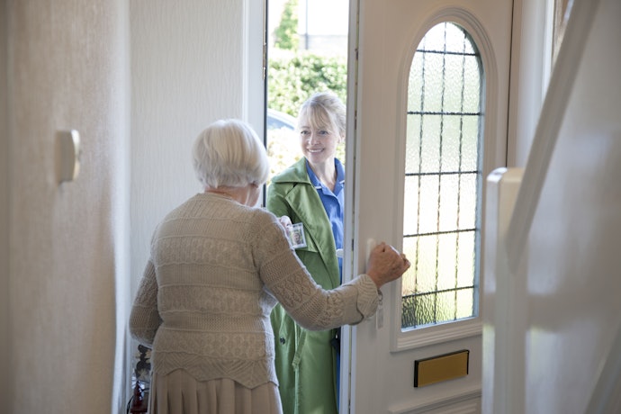 For People Who Are Hard of Hearing, Opt for a Wireless Doorbell That Comes With Visual Alerts