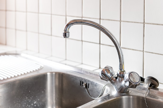 Two-Handle Faucets Provide Precise Temperature Control