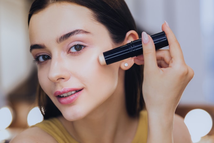 Stick Foundation for a More Concentrated and Pigmented Formula