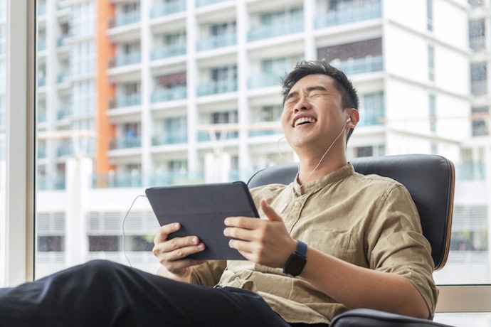 Choose at Least 4GB RAM for Seamless Gaming and Multitasking