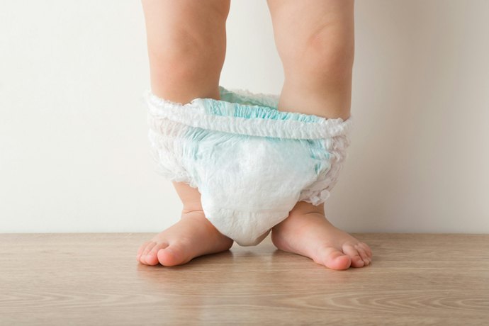 Opt for Diaper Pants With a Slim, Underwear-Like Design