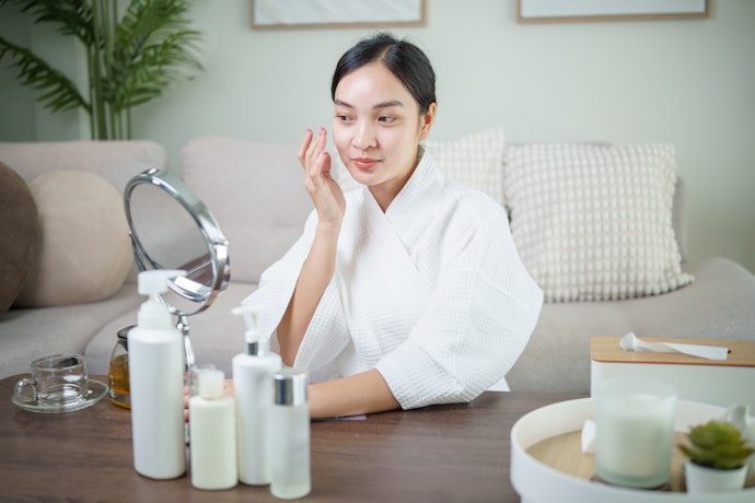 For First-Time Skincare Users: Pick Gentle, Beginner-Safe Formulations