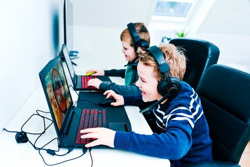 Higher Refresh Rates Such as 120 or 144 Hz Give You a Smoother Gameplay