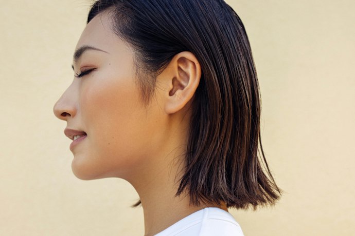 Matte – Ideal for Oily Skin or Hot Weather, Controls Shine and Lasts Longer