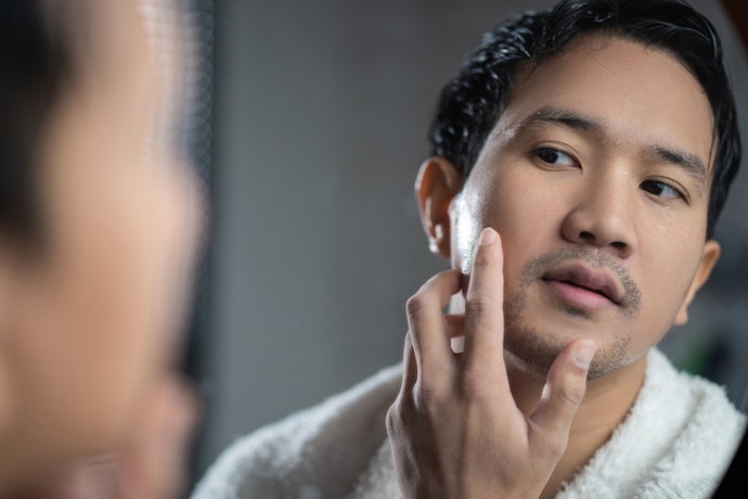Fine Lines and Aging Concerns: Look for Retinol and Peptides for Smoother Skin