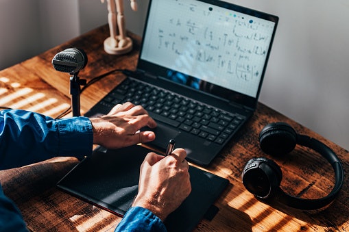 Go for a USB Microphone for Laptop Use