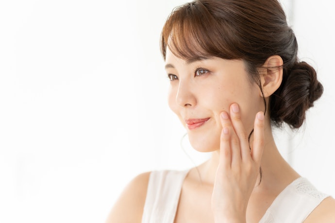 To Brighten and Balance Skin: Choose Serums With Galactomyces or Bifidobacteria Ferments