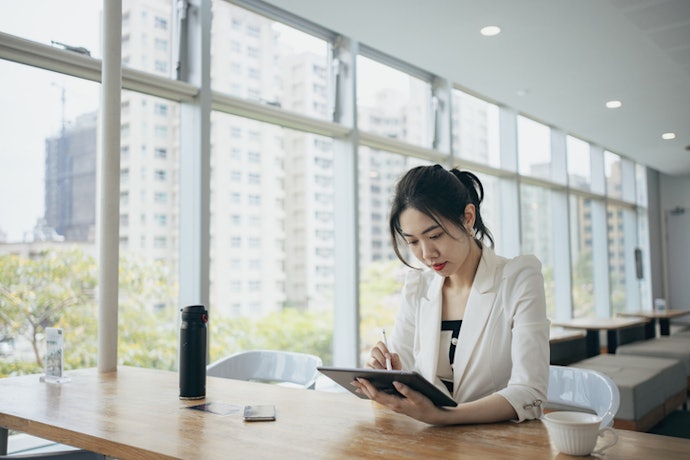 For Light Workloads: Choose 4 GB RAM and 64 GB Storage