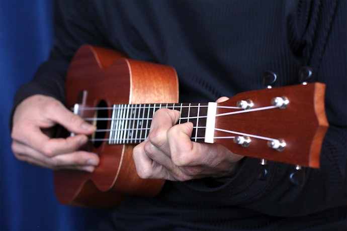 Baritone Ukulele for Deeper Tones and Genre-Specific Playing