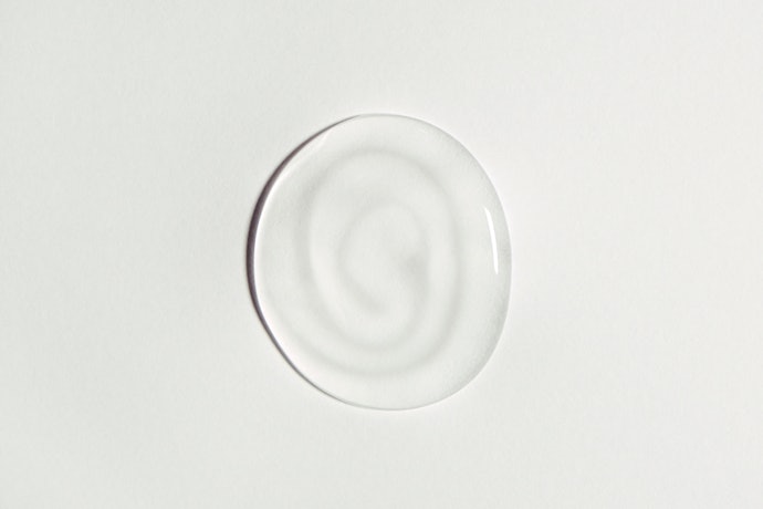Pick a Water-Based Primer for a Lightweight, Skin-Like Look