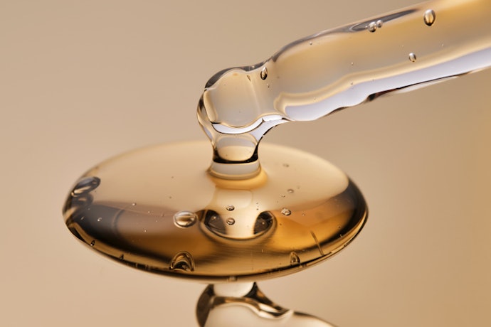 Look for Hyaluronic Acid, Niacinamide, or Aloe for Enhanced Skin Benefits