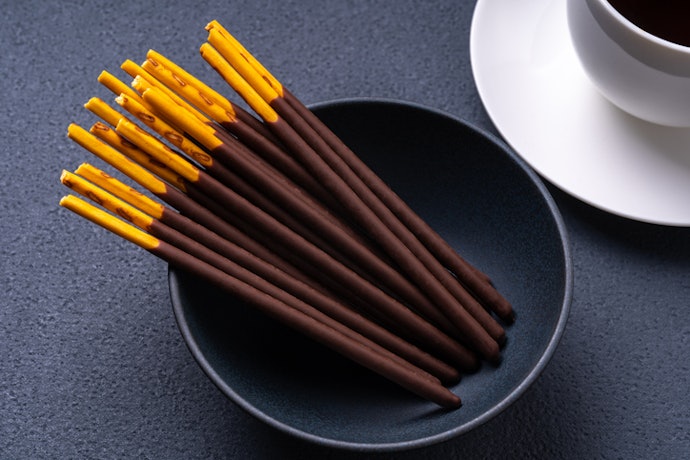 Chocolate-Coated Snacks for Different Textures