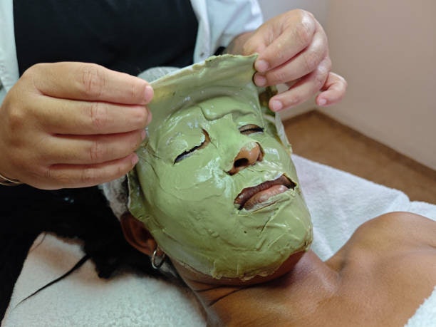 Peel-Off Masks Help Remove Dead Skin and Impurities