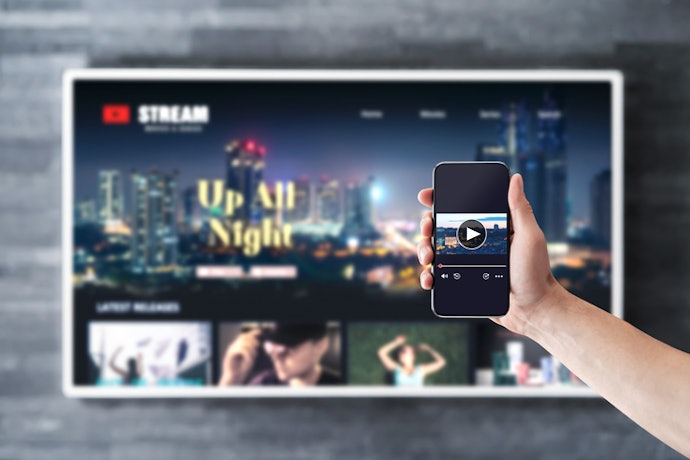 Confirm Built-In Casting Support: Chromecast, AirPlay, Miracast