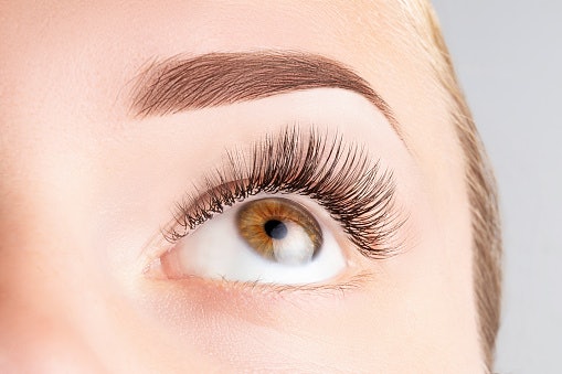 Curling Formulas Can Add Some Drama to Your Stick-Straight Lashes