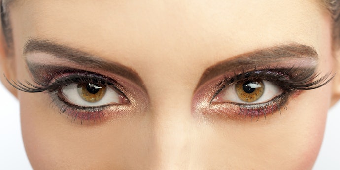 Accentuate Deep-Set Eyes With Dramatic and Extra-Long Lashes
