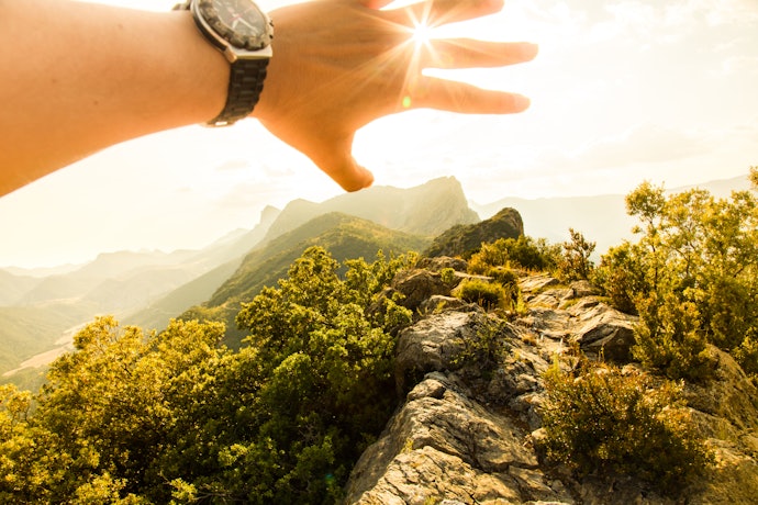 A Solar Powered Watch Saves You Money