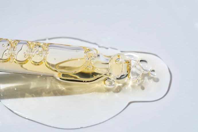 Sensitive Skin: Mild, Non-Irritating Oils Soothe and Calm Irritation
