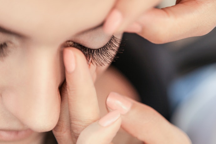 Easy-to-Find Synthetic Lashes for Affordability