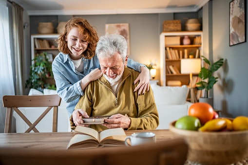 For Supporting Long-Term Brain Health and Memory: B Vitamins and Omega-3