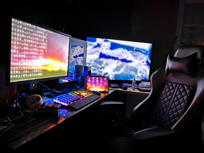 For Gaming and Media Devices: Use HDMI 2.1 for High Refresh Rates and 4K Support