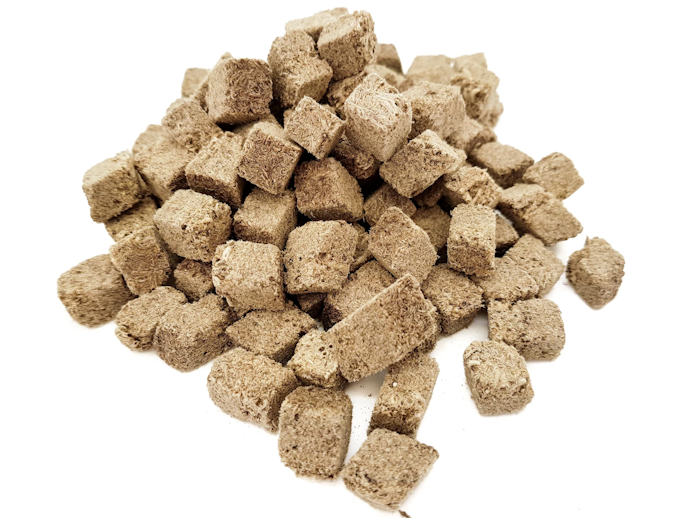 Include Freeze-Dried and Live/Frozen Foods as Occasional Treats