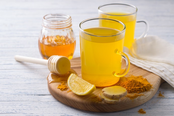 Honey, Ginger, and Turmeric Are Great for Healthy Tonic Drinks