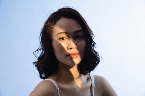 Use MLBB Shades for Everyday Looks and Deeper Tones for Night Outs