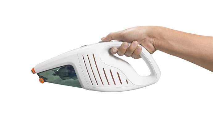 For Tight Corners and Spot Cleaning: Go for Handheld Vacuums for Precise, On-the-Go Cleanup
